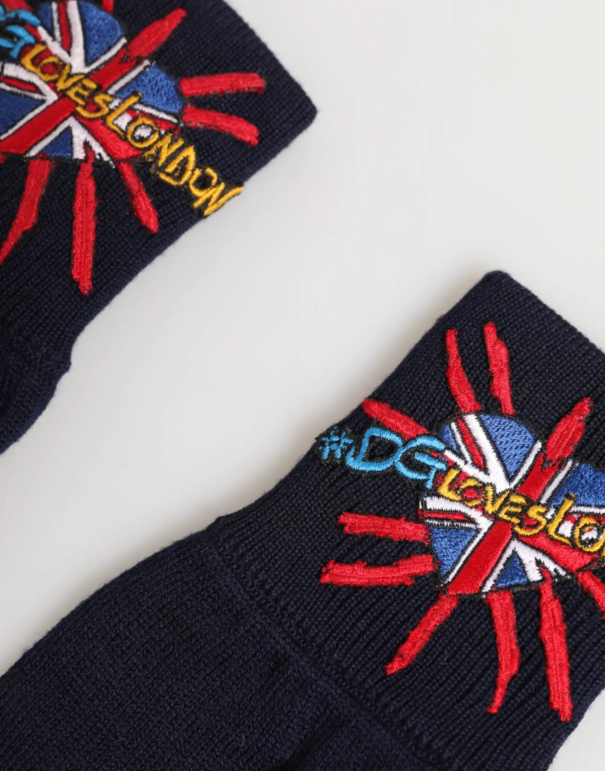 Dolce & gabbana blue wool knit socks with embroidered union jack and yellow loves london text