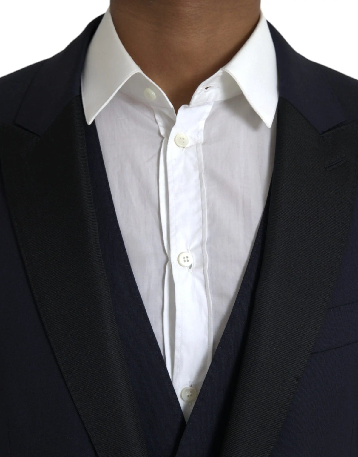 Veste de costume bleu marine texturée dolce & gabbana wool martini 1 bouton homme portée sur chemise blanche