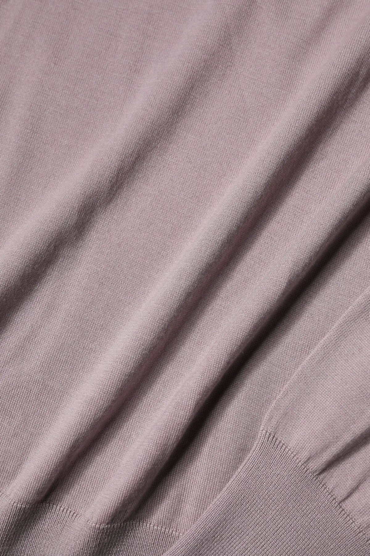 Dolce & gabbana pull en cachemire marron tricoté pour homme avec texture côtelée douce et couture verticale subtile