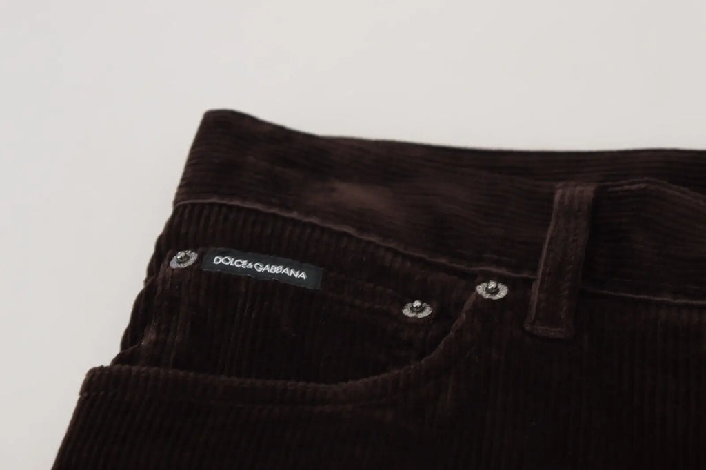 Pantalon homme casual dolce gabbana en velours côtelé marron foncé avec tissu texturé et étiquette de marque sur la ceinture