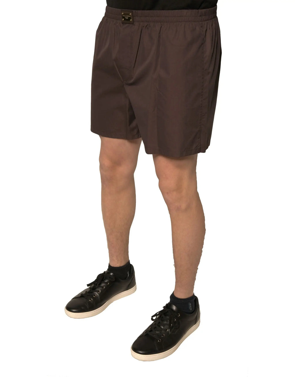 Shorts pour homme Dolce & Gabbana en coton mélangé marron avec coupe ajustée légère et plaque métallique subtile