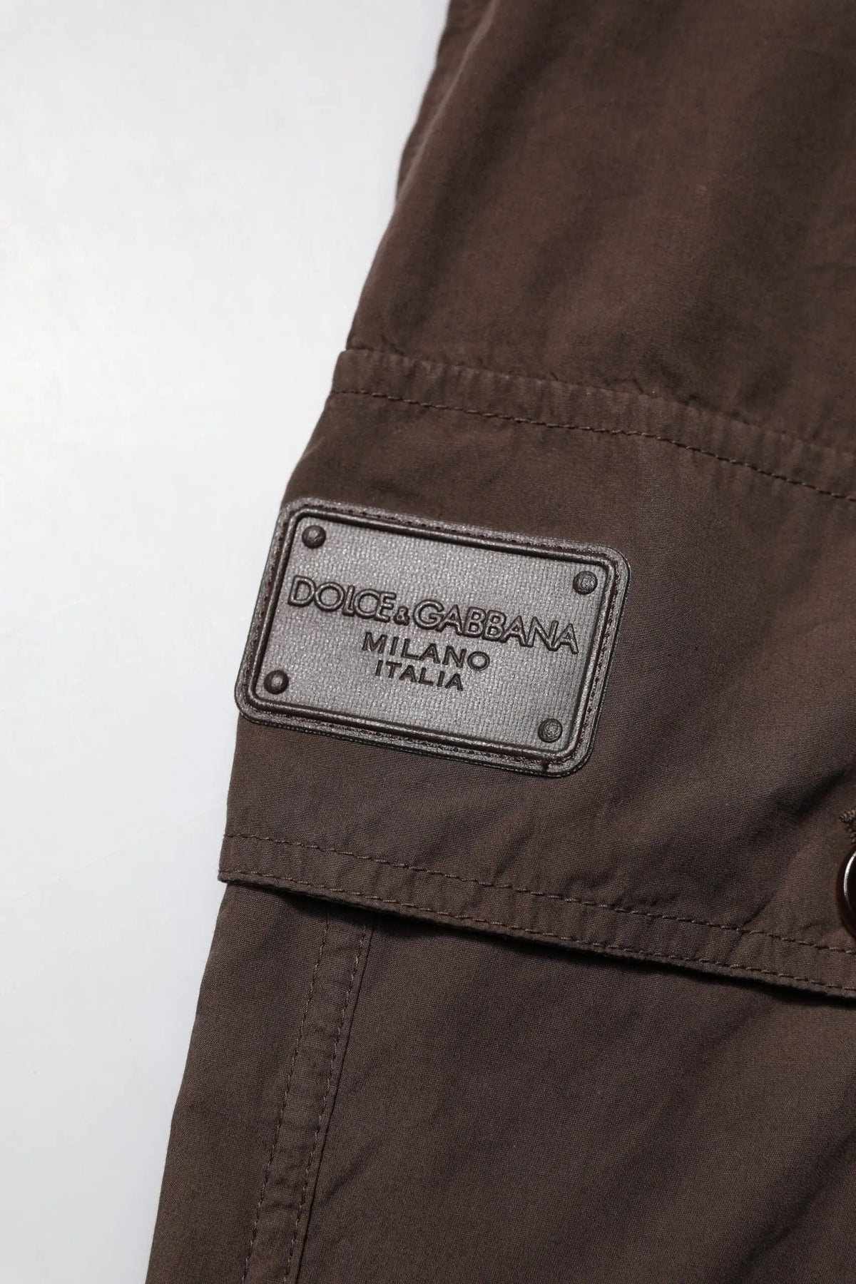 Patch marron dolce gabbana milano italia sur pantalon homme cargo jogger en coton