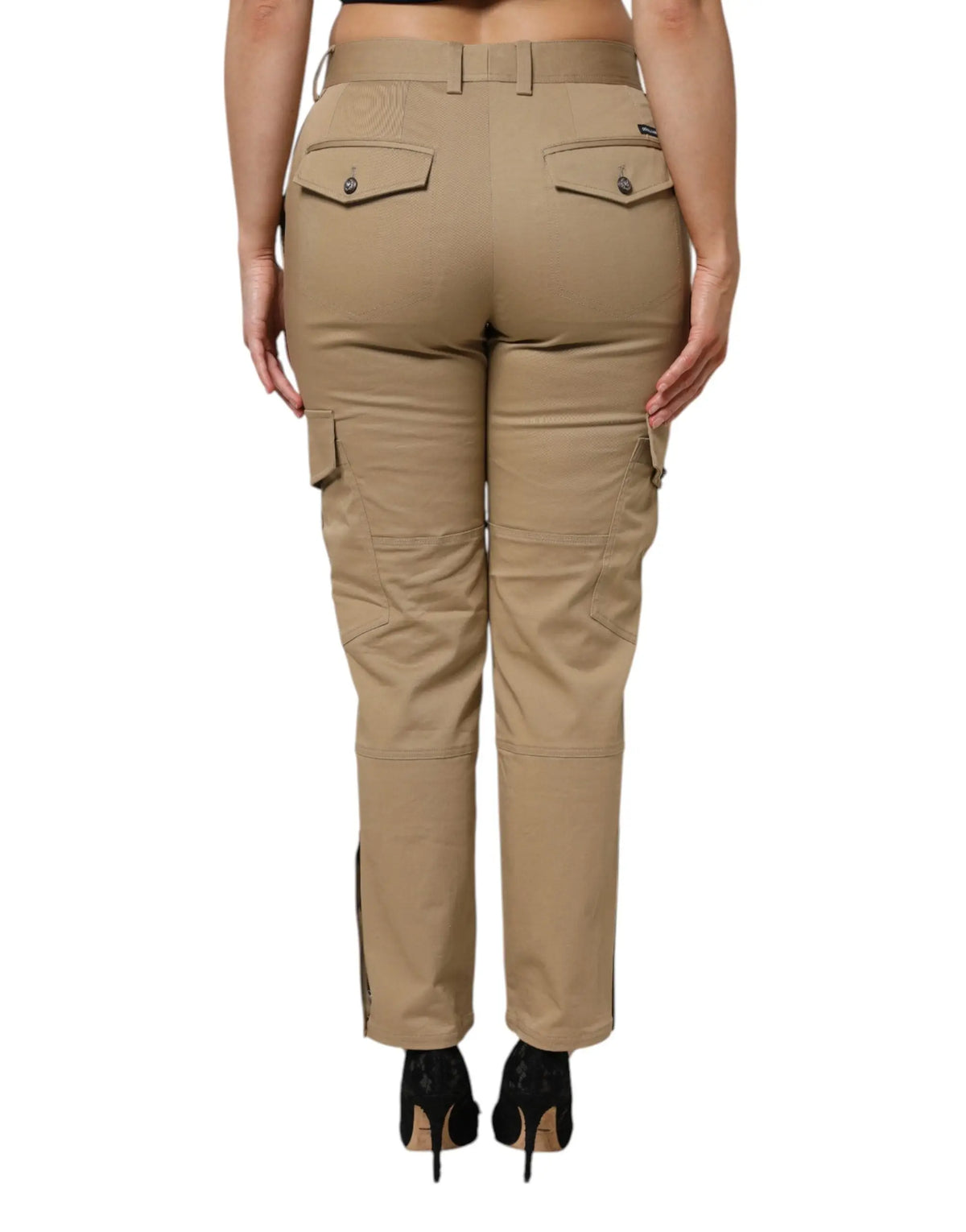 Pantalon cargo beige dolce gabbana en coton avec poches à rabat et fentes latérales en tissu résistant