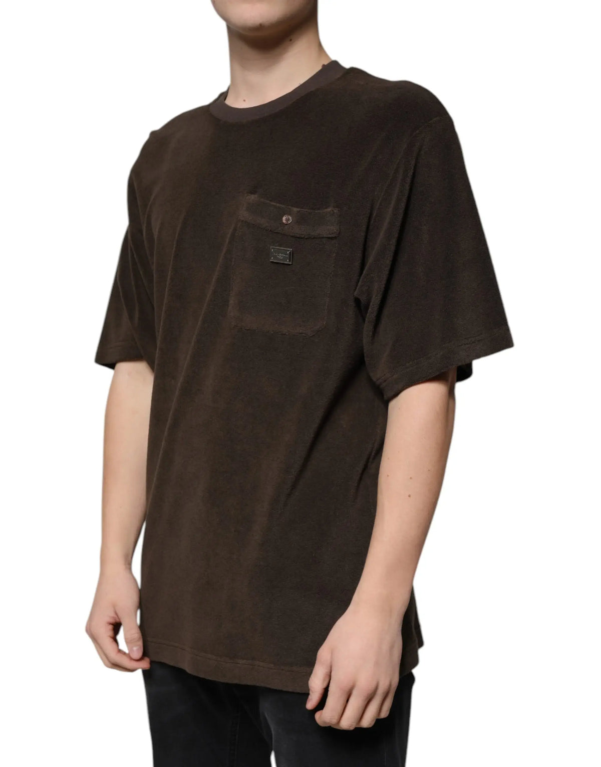 T-shirt dolce & gabbana en coton marron foncé à manches courtes avec poche poitrine et bouton métallique