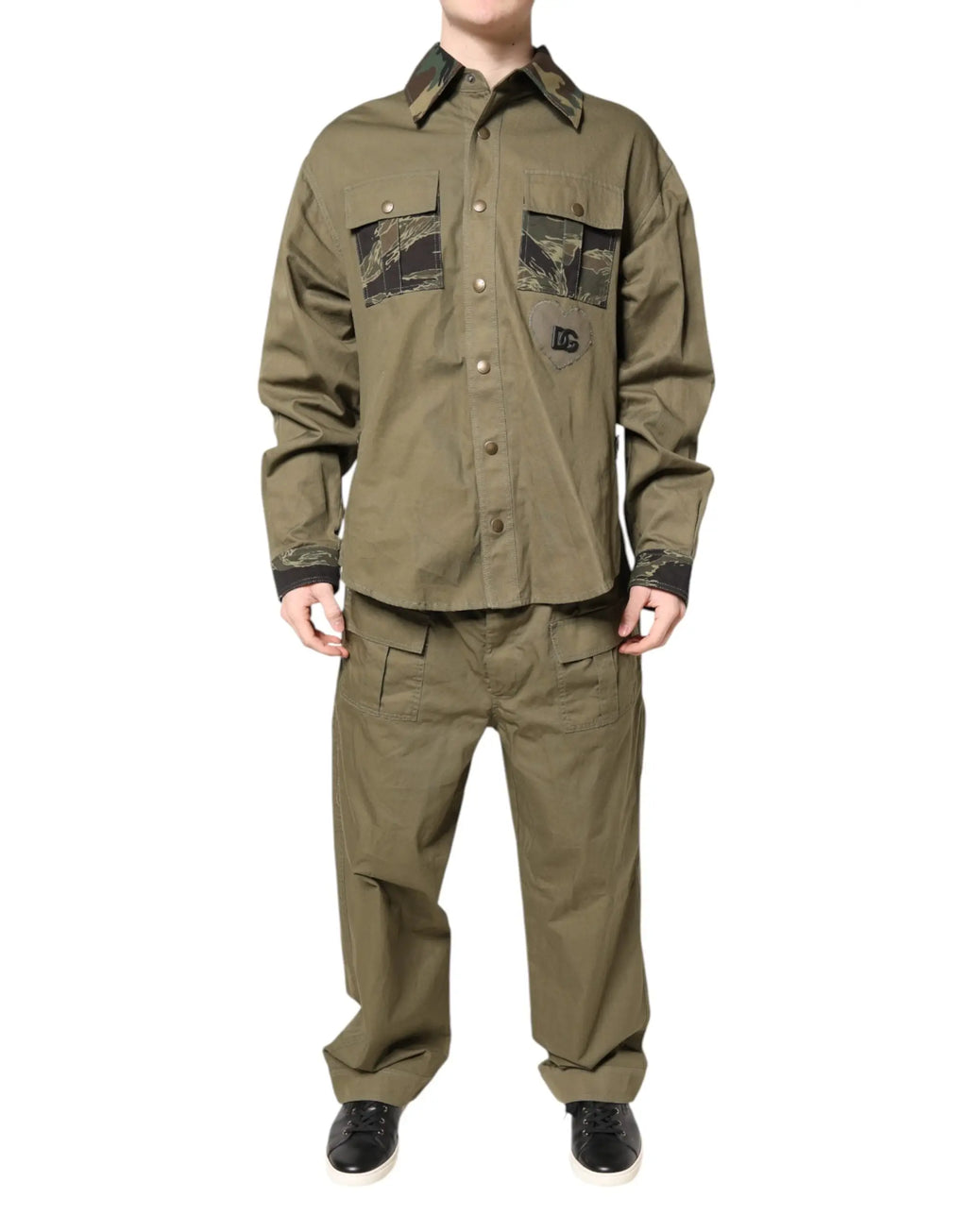 Chemise utilitaire olive dc shoes avec poches camouflage et poignets à motifs dans un ensemble casual dolce & gabbana marron coton stretch