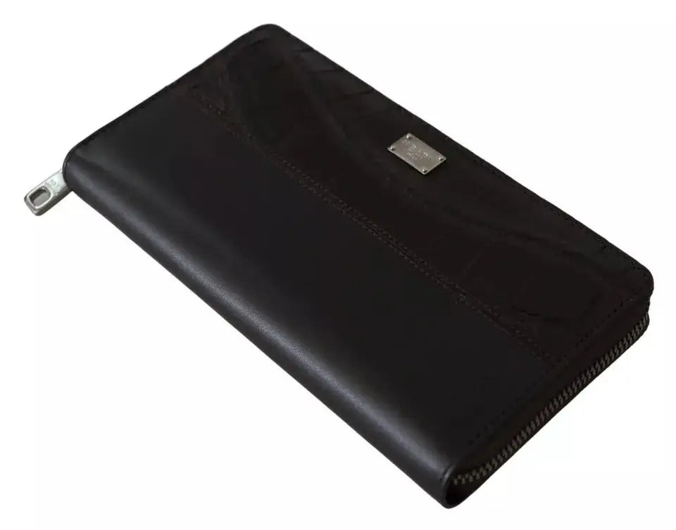 Dolce & gabbana portefeuilles continental marron en cuir exotique avec fermeture éclair et plaque métal argentée