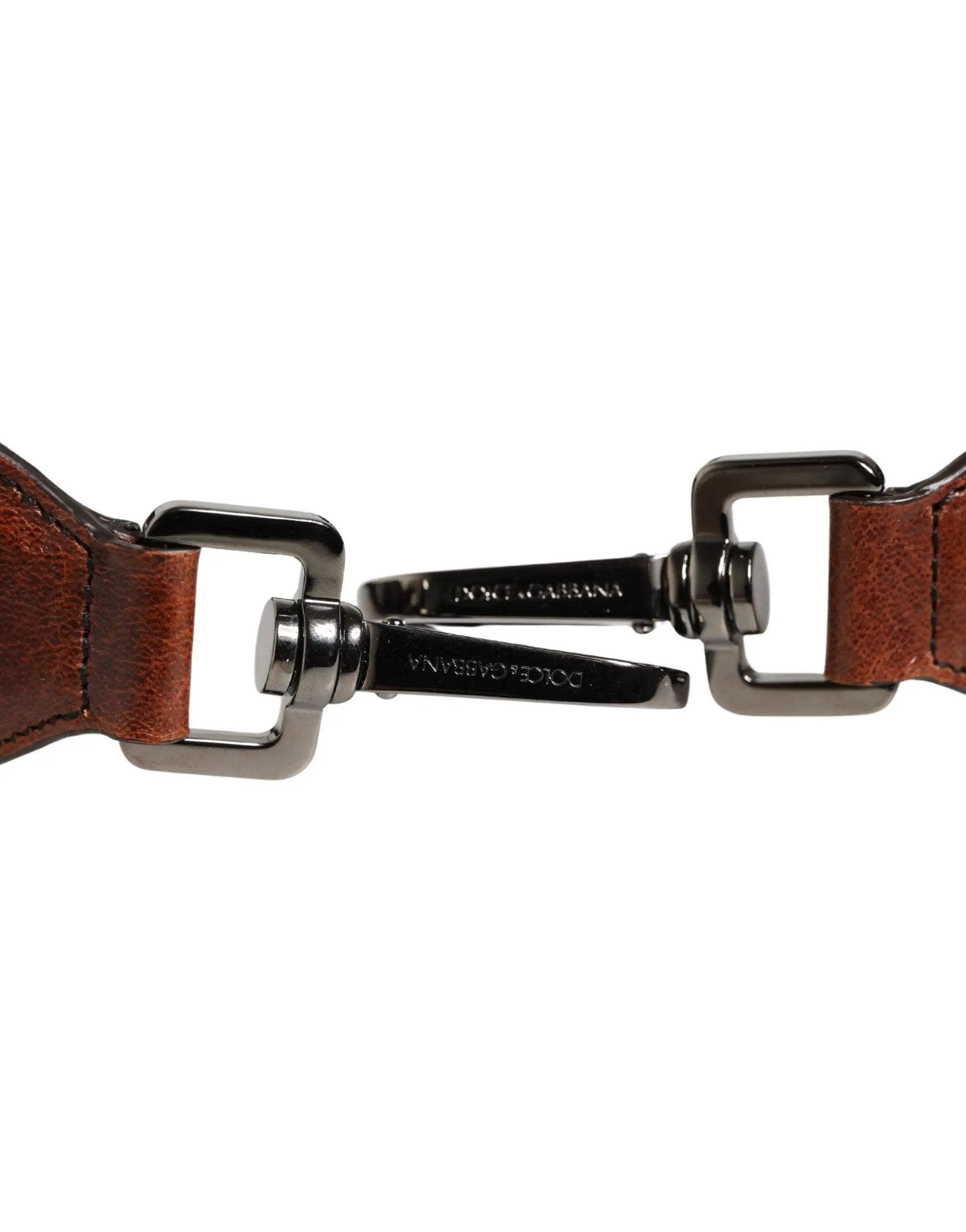 Ceinture en cuir marron avec boucle en métal noir mat gravée du logo dolce & gabbana pour sac velvet horse