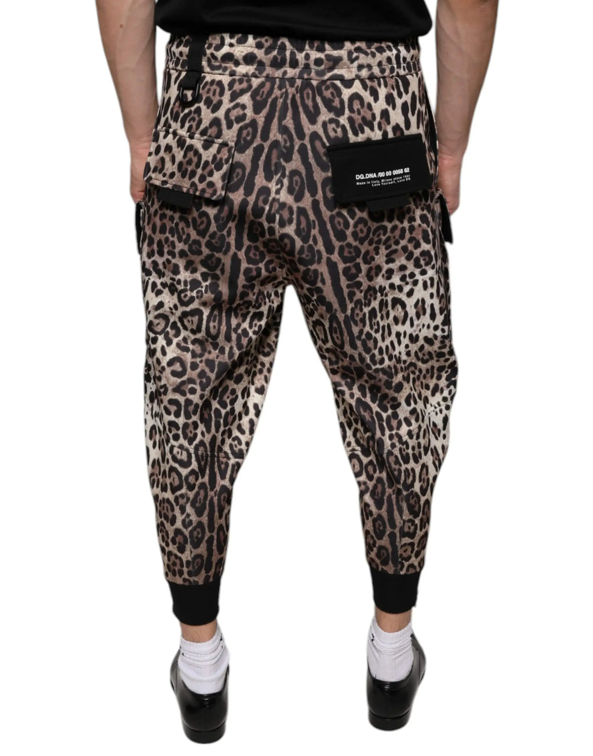 Pantalon de jogging dolce & gabbana en polyester marron imprimé léopard avec bordures noires et patch logo vue dos