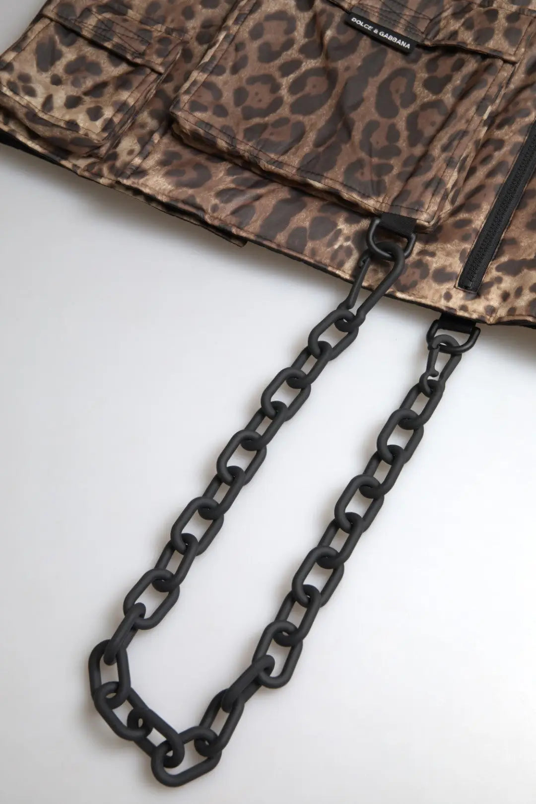 Sac en tissu léopard dolce & gabbana marron avec bandoulière chaîne noire en sportwear sans manches en soie