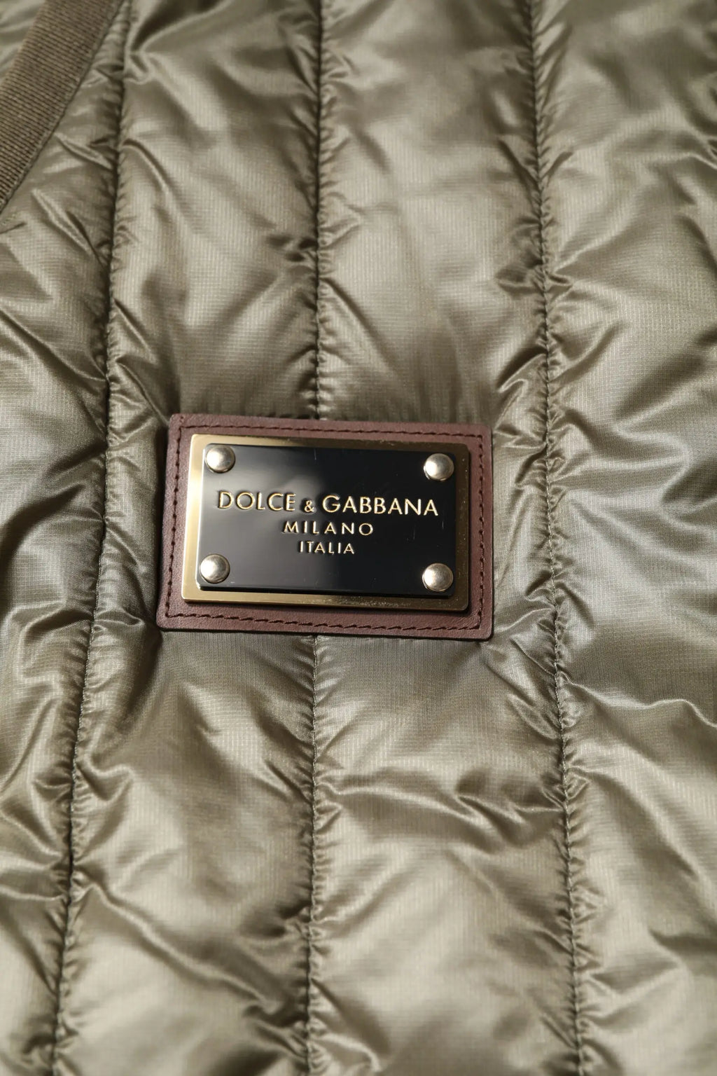 Veste matelassée olive dolce gabbana avec écusson milano italia en cuir marron