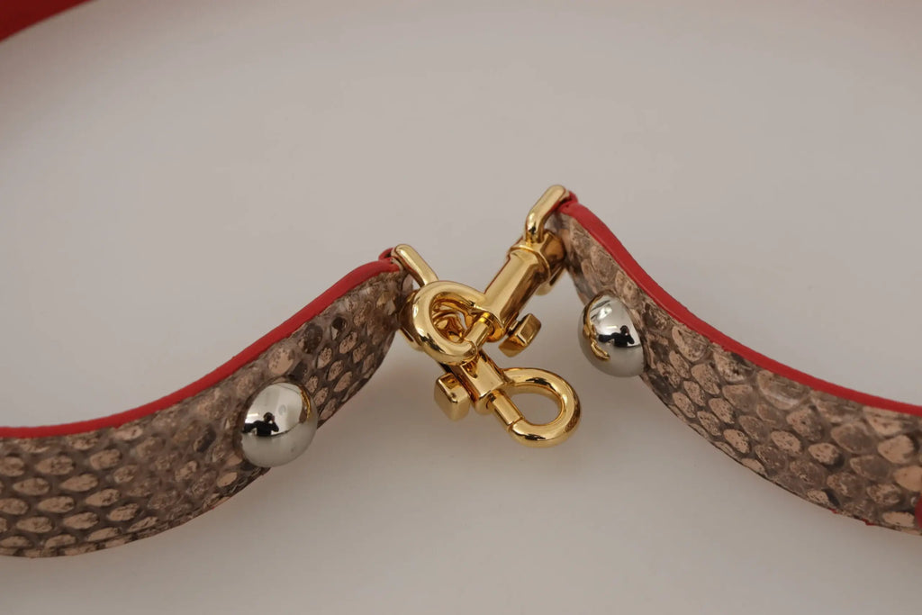 Sangle d’épaule dolce & gabbana en cuir python marron avec strap en peau de serpent rouge et détails en métal doré et argenté