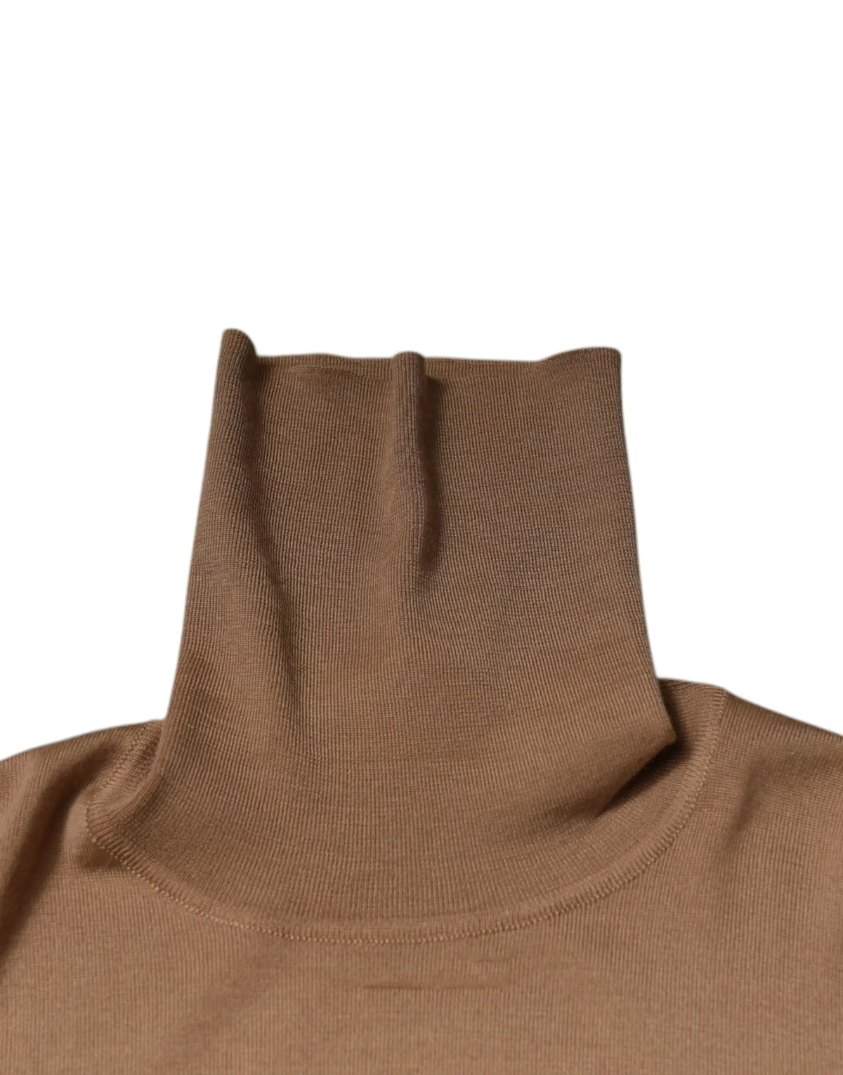 Dolce & gabbana pull col roulé camel à manches longues en maille côtelée douce avec col fini soigné