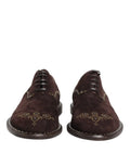 Dolce & Gabbana chaussures oxford en daim marron avec clous dorés décoratifs sur le bout et les côtés en velours