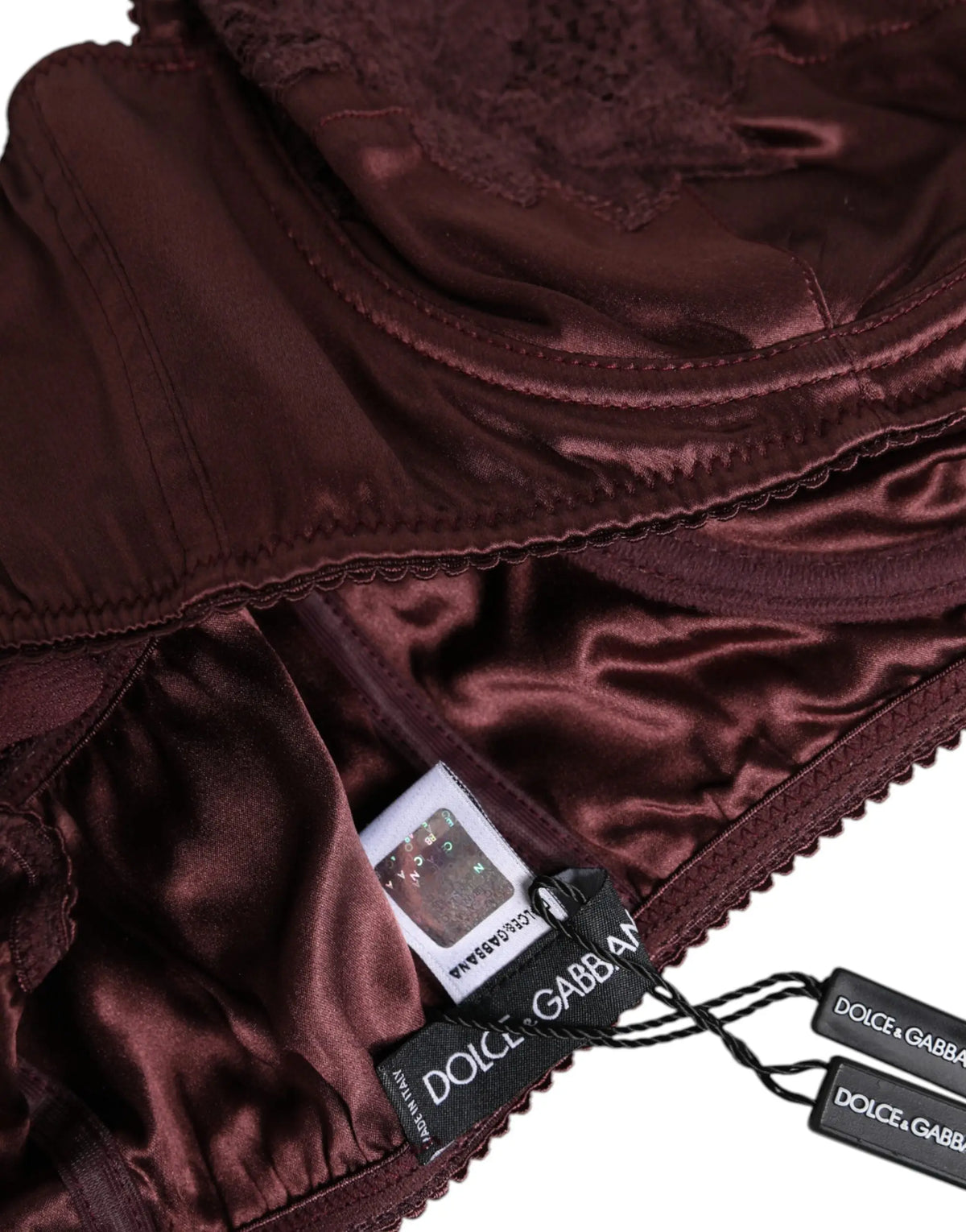 Dolce & gabbana soutien-gorge balconnet en satin bordeaux avec armatures et dentelle délicate en soie