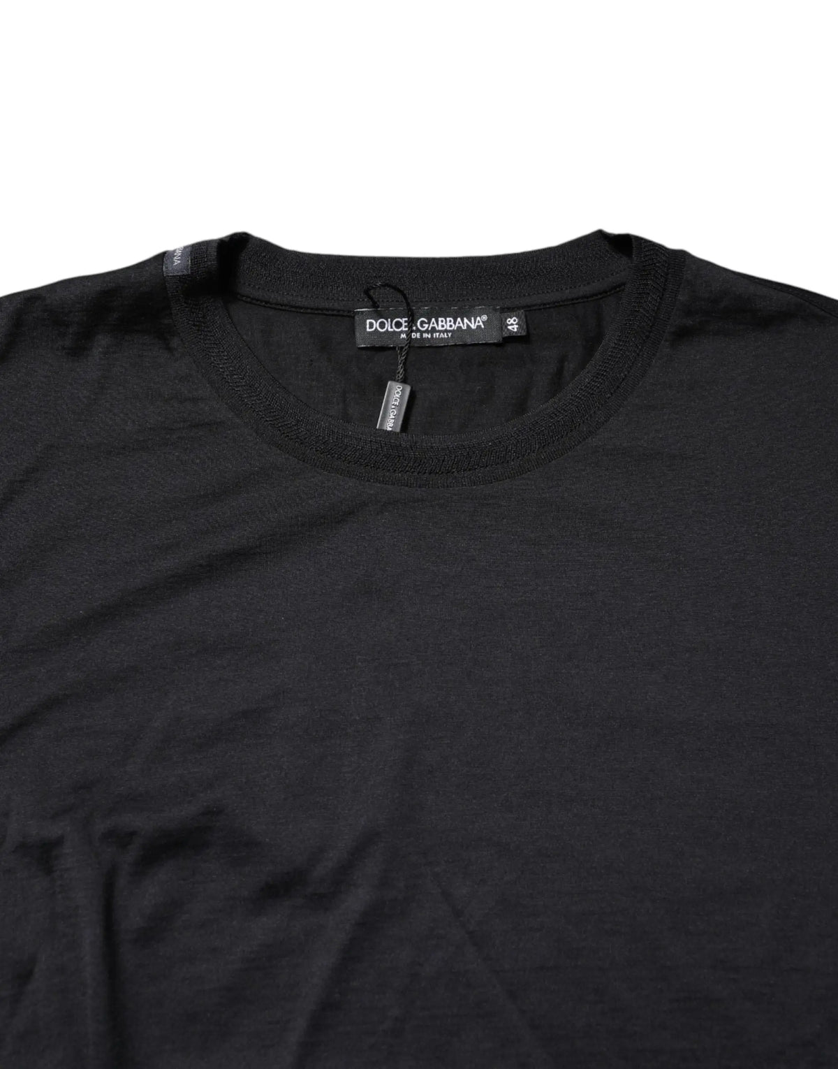 Dolce & gabbana t-shirt noir en tissu texturé subtil avec encolure ronde dans un style pull en soie bleu foncé