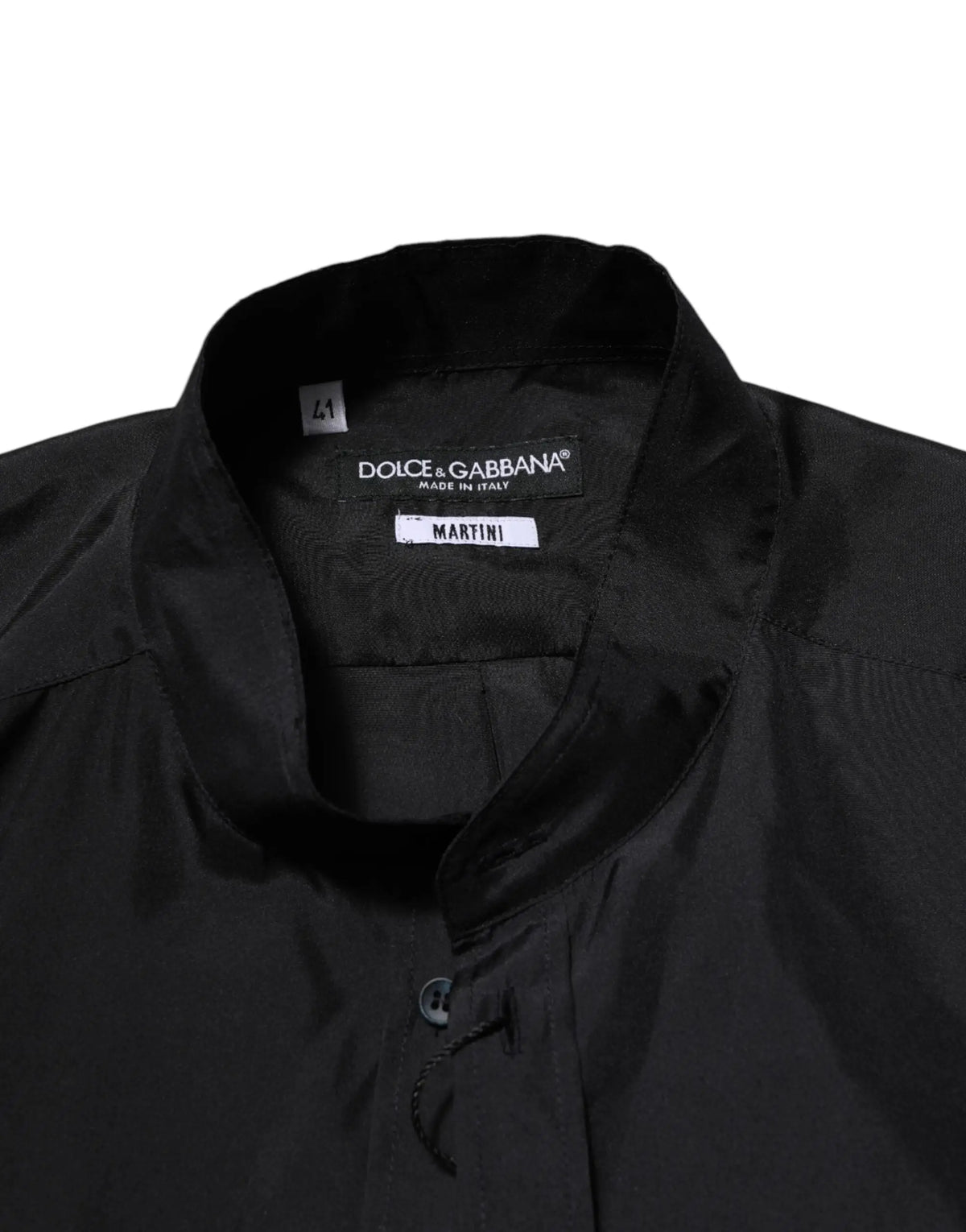 Chemise homme dolce & gabbana bleu foncé en soie martini avec finition satinée élégante et col classique