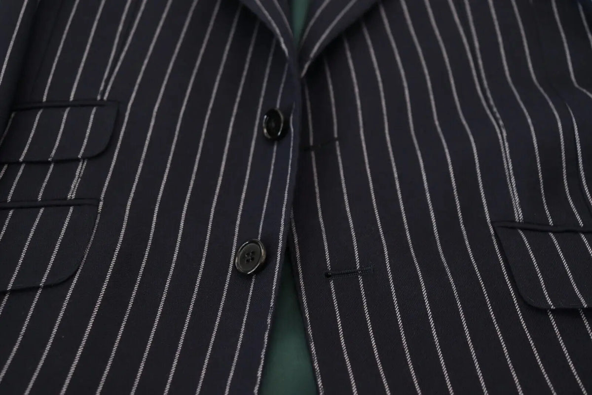 Veste de costume dolce gabbana bleu marine à fines rayures blanches en laine avec boutons noirs simple boutonnage