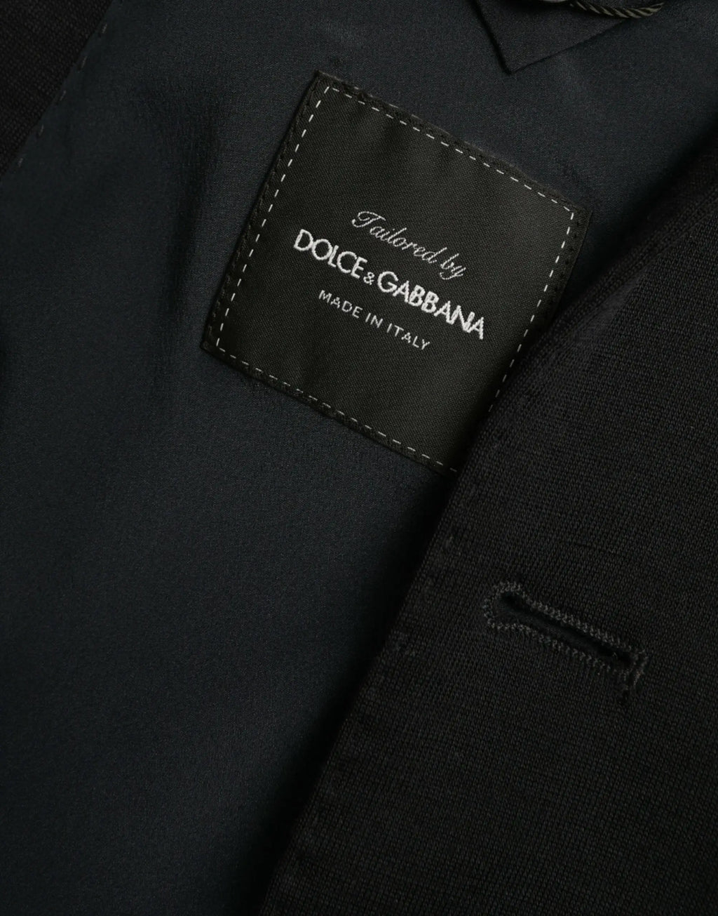 Blazer en laine noire à simple boutonnage avec étiquette cousue tailleur par dolce & gabbana fabriqué en italie