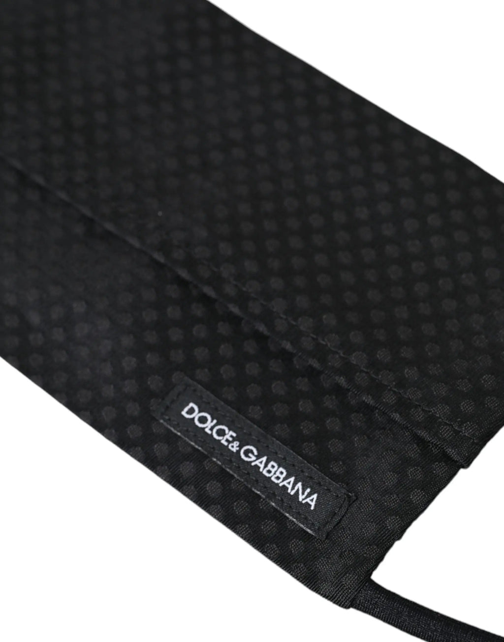 Masque facial dolce & gabbana noir en soie 100 ajustable avec texture subtilement pointillée