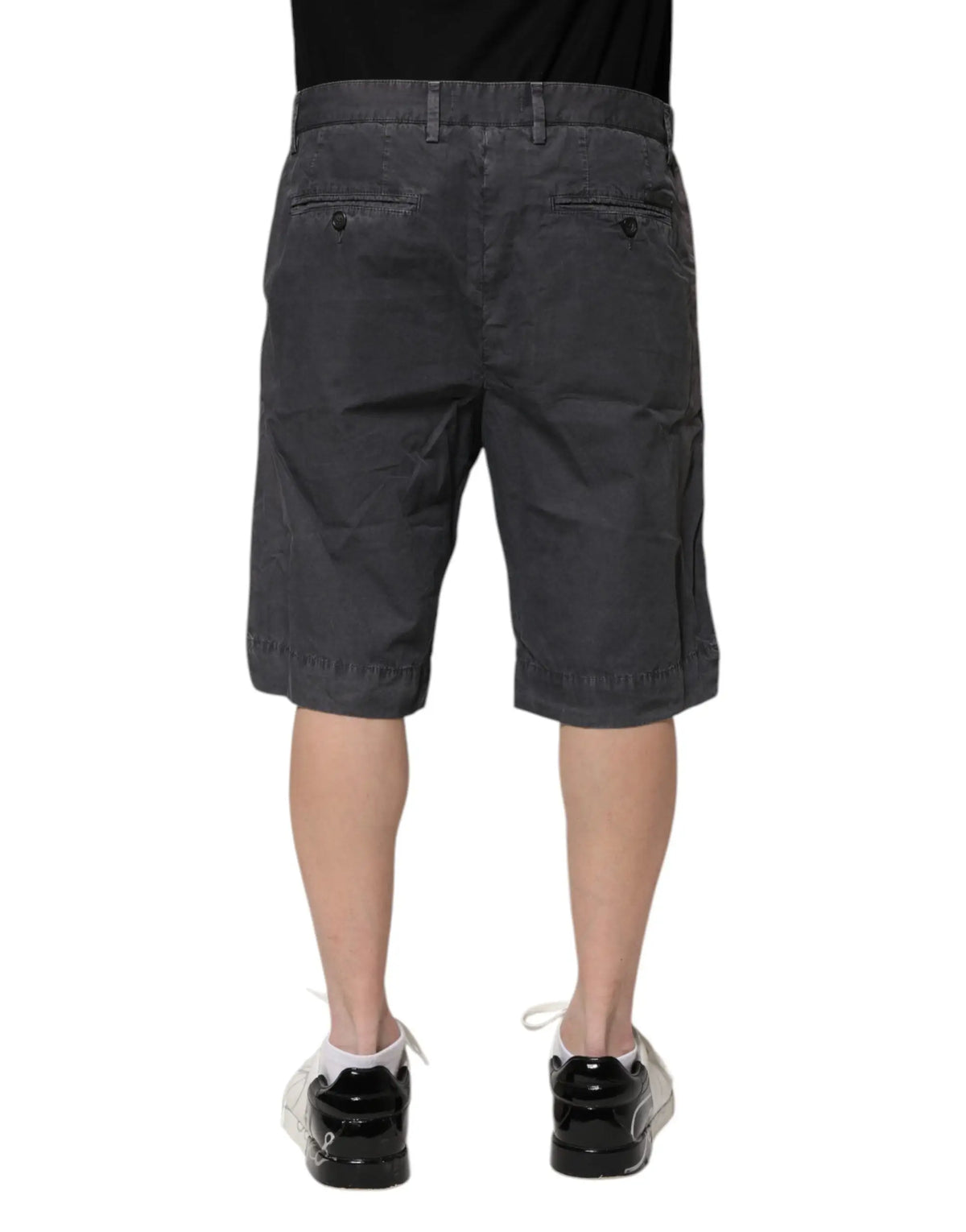 Shorts bermuda dolce & gabbana en denim stretch coton gris foncé avec poches arrière boutonnées et revers roulés vue dos
