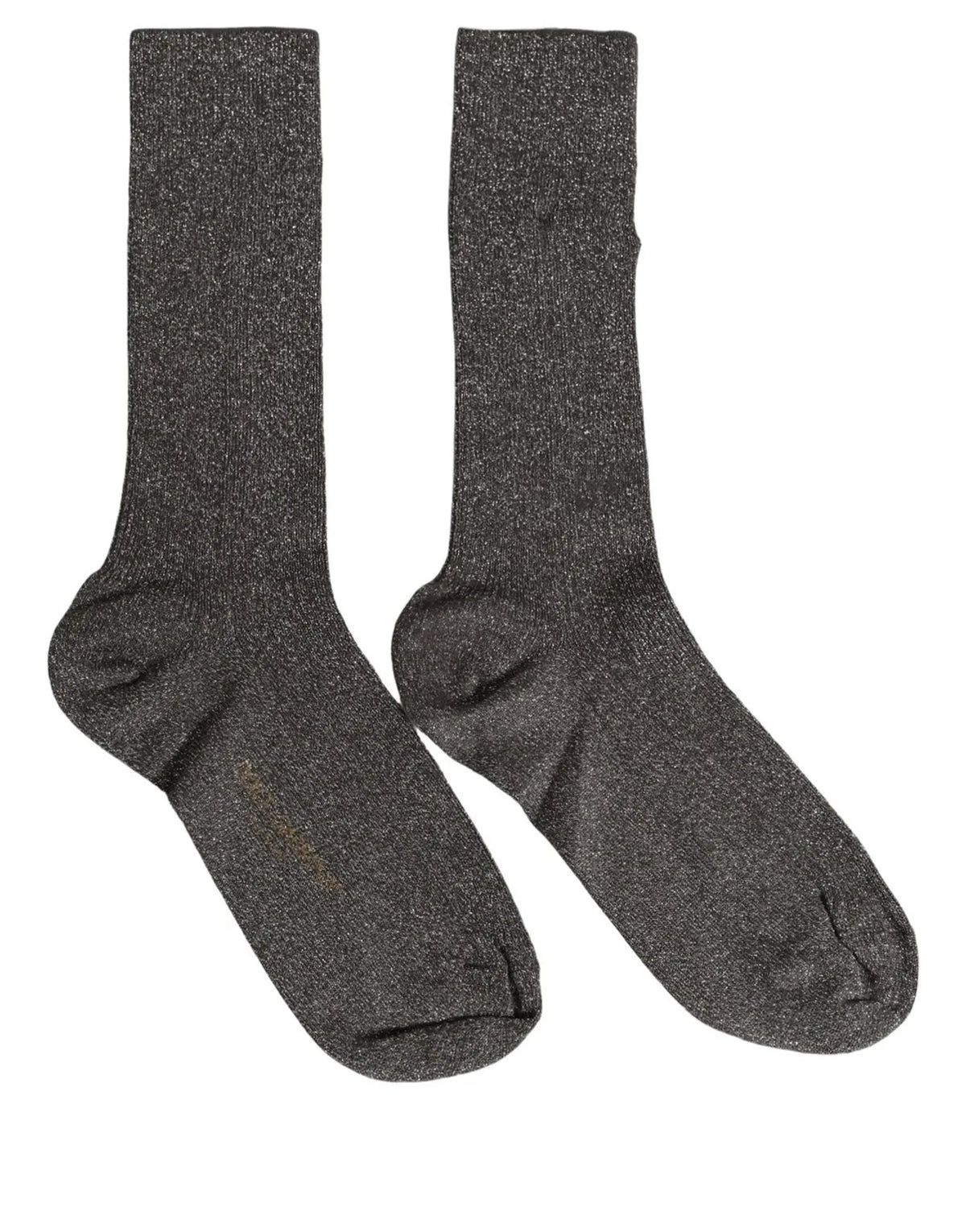 Une paire de chaussettes mi-mollet dolce & gabbana en viscose gris foncé avec un tricot subtilement scintillant et un bord côtelé