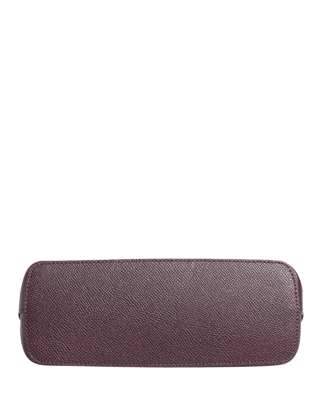 Un sac à main rectangulaire élégant en cuir grainé bordeaux foncé dolce & gabbana avec logo dg et fermeture éclair
