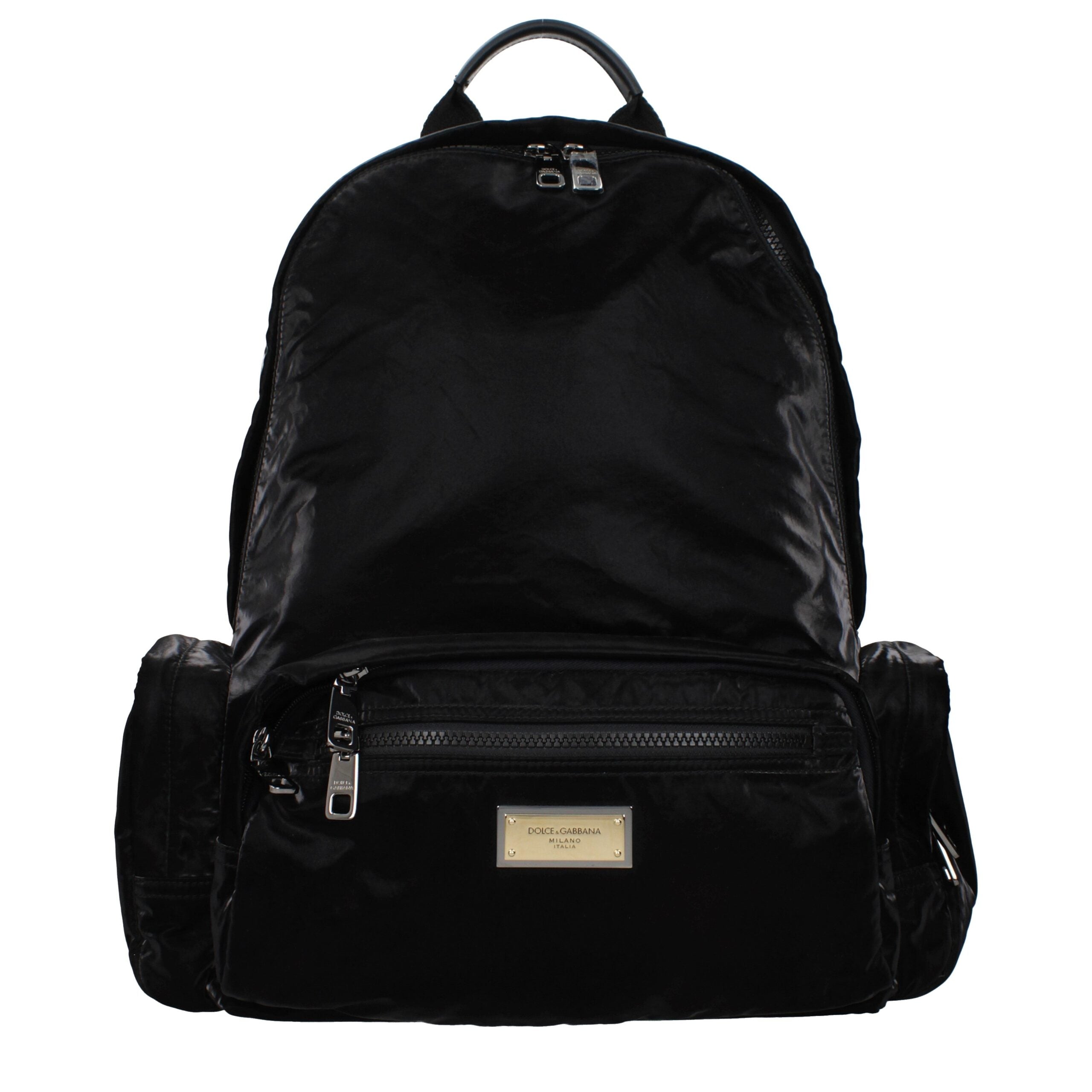 Sac à dos en nylon noir Dolce & Gabbana avec logo et poches, idéal pour un style élégant et pratique.