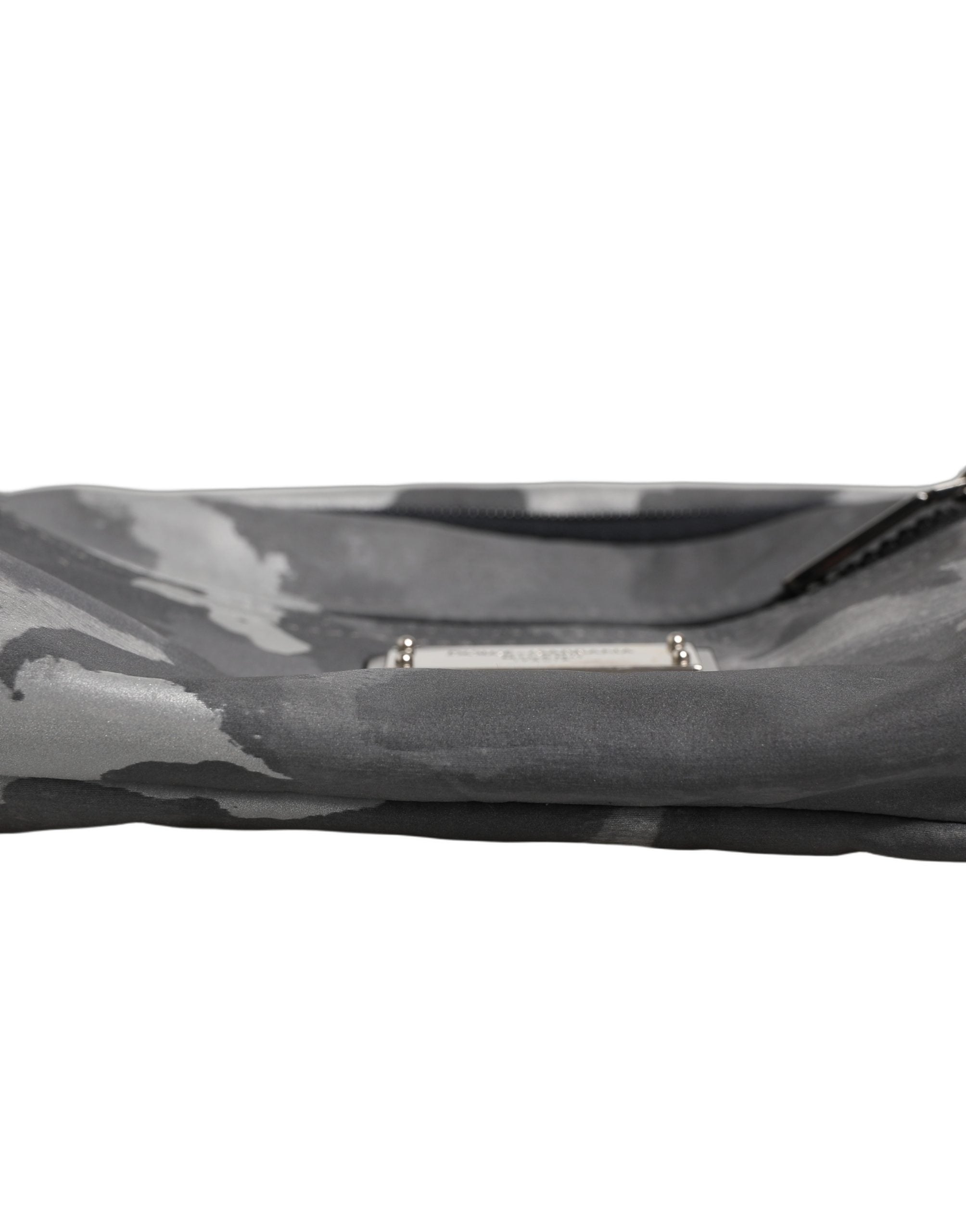 Sac banane noir en nylon avec plaque en laiton et motif camouflage, sac à taille Dolce & Gabbana.
