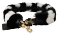 Sangle d'accessoire pour épaule en fourrure de lapin noir et blanc de Dolce & Gabbana, élégante et sophistiquée.