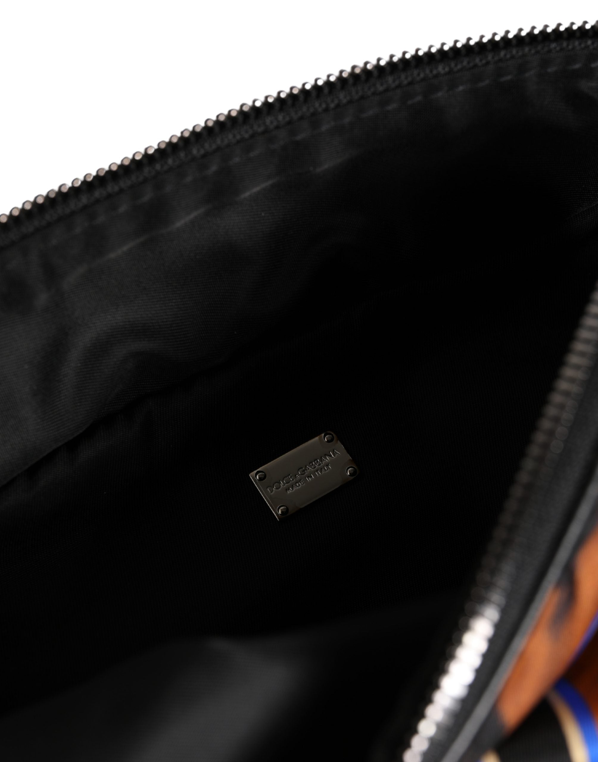 Sangle de taille en nylon marron avec imprimé tigre de Dolce & Gabbana, sac banane pour hommes, style tendance et pratique.