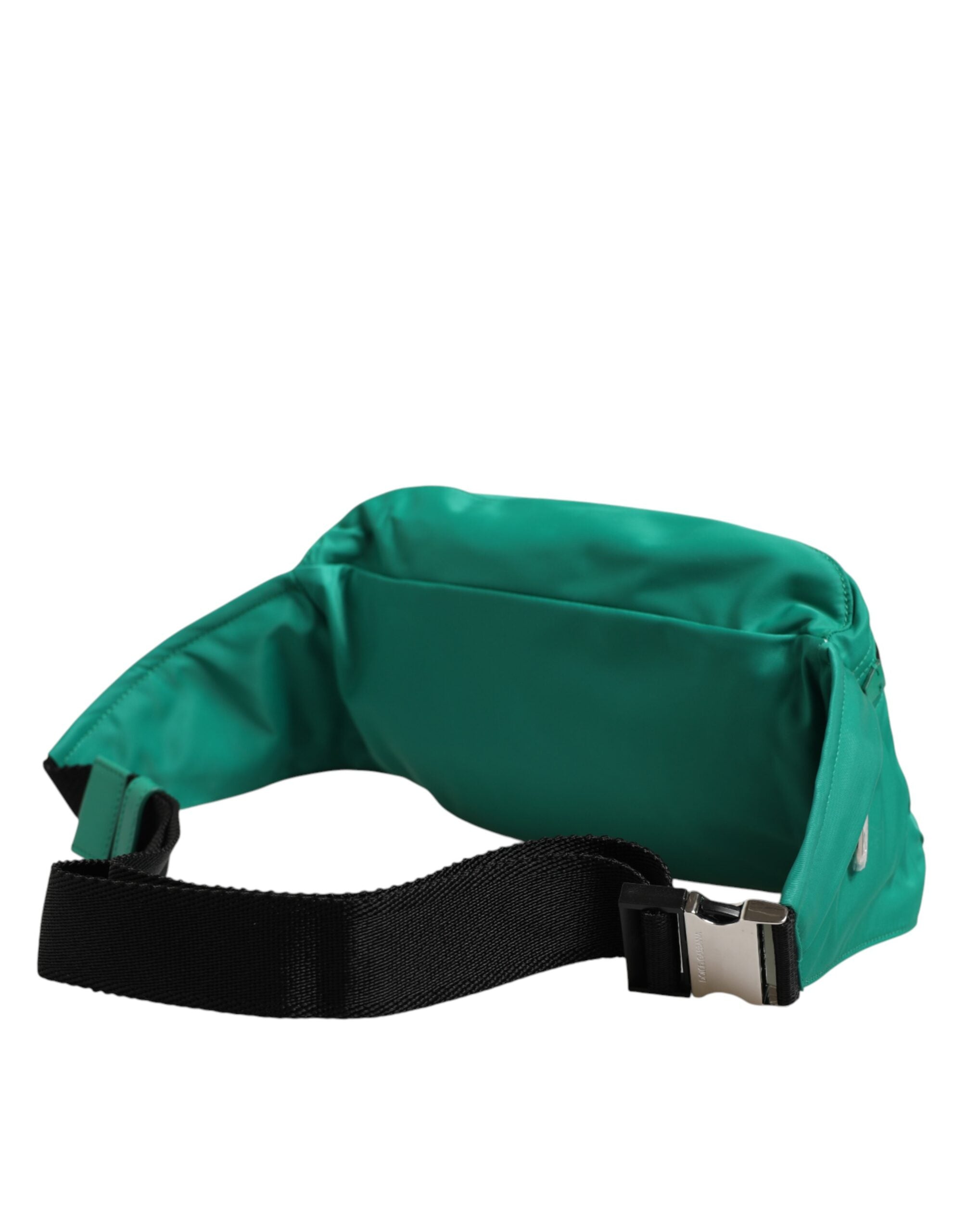 Sac banane en nylon vert Dolce & Gabbana avec plaque logo, fanny pack pour homme, accessoire de mode pratique et élégant