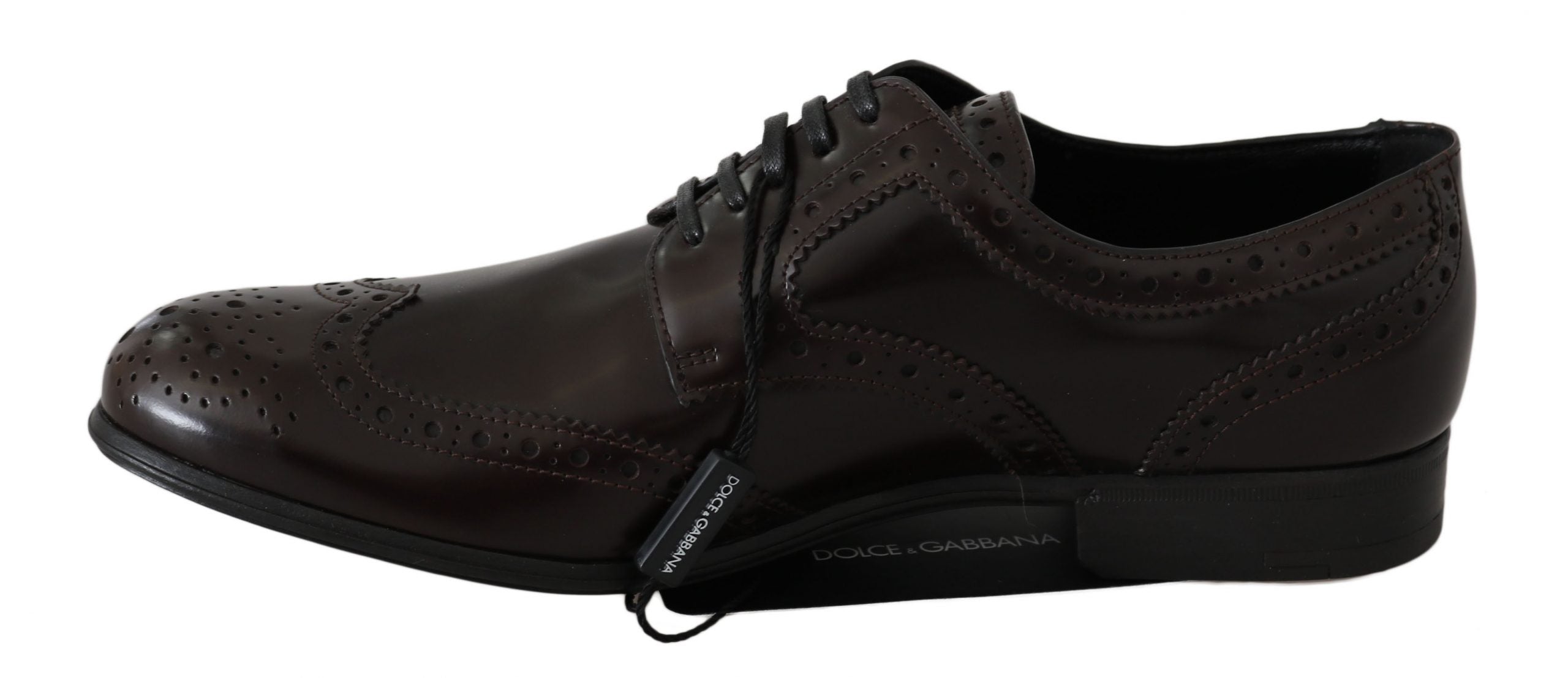 Chaussures brogues en cuir marron Dolce & Gabbana, oxford wingtip élégantes pour homme, détails sophistiqués visibles.