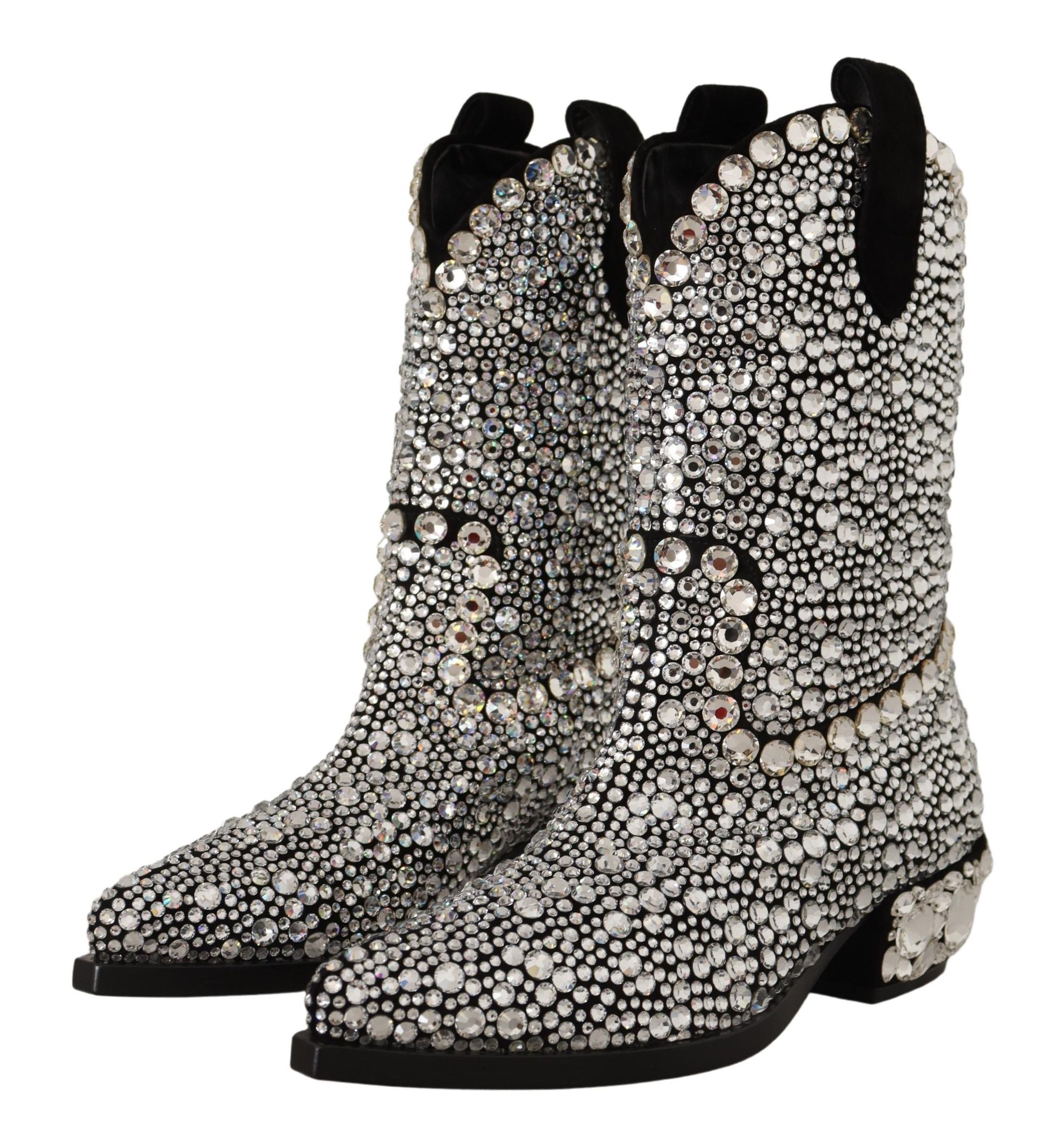 Bottes de cowgirl en daim noir Dolce & Gabbana avec strass et cristaux, style élégant et sophistiqué.