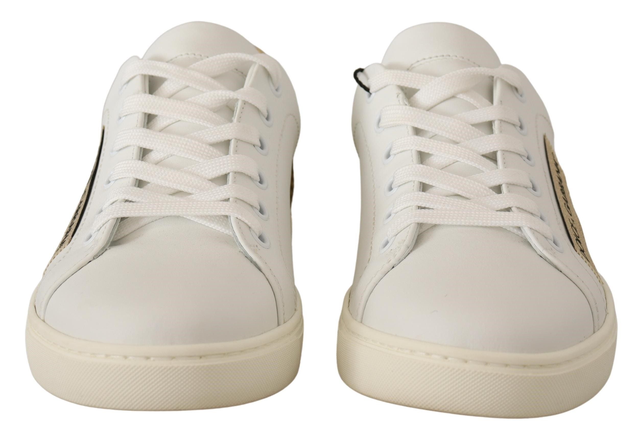 Sneakers basses en cuir blanc et or de Dolce & Gabbana, chaussures de mode élégantes pour hommes et femmes.