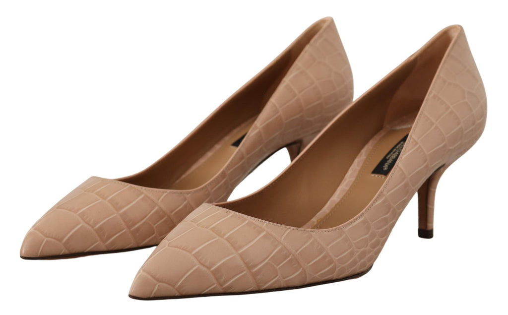 Chaussures à talons pointus en cuir beige de Dolce & Gabbana, élégantes et sophistiquées pour femme.