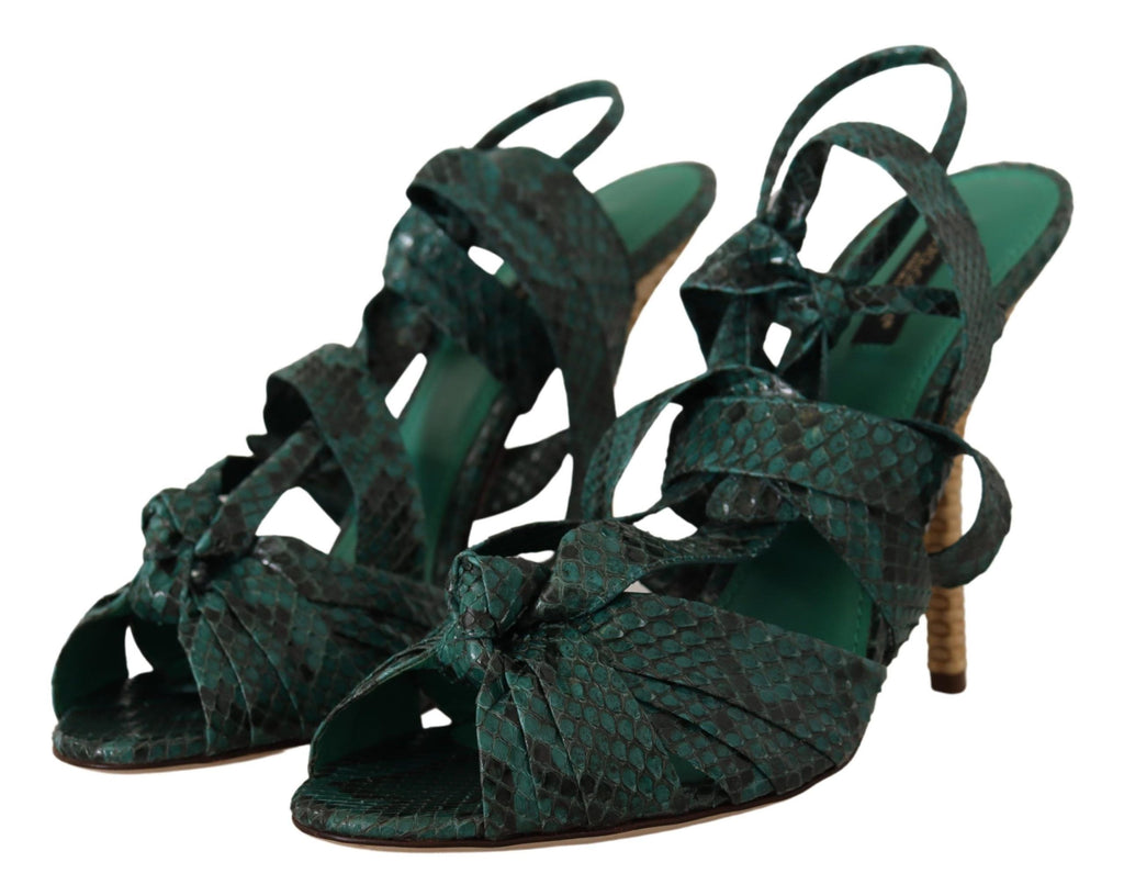 Sandales à talons Dolce & Gabbana en Python vert, avec bride fine et semelle élégante.