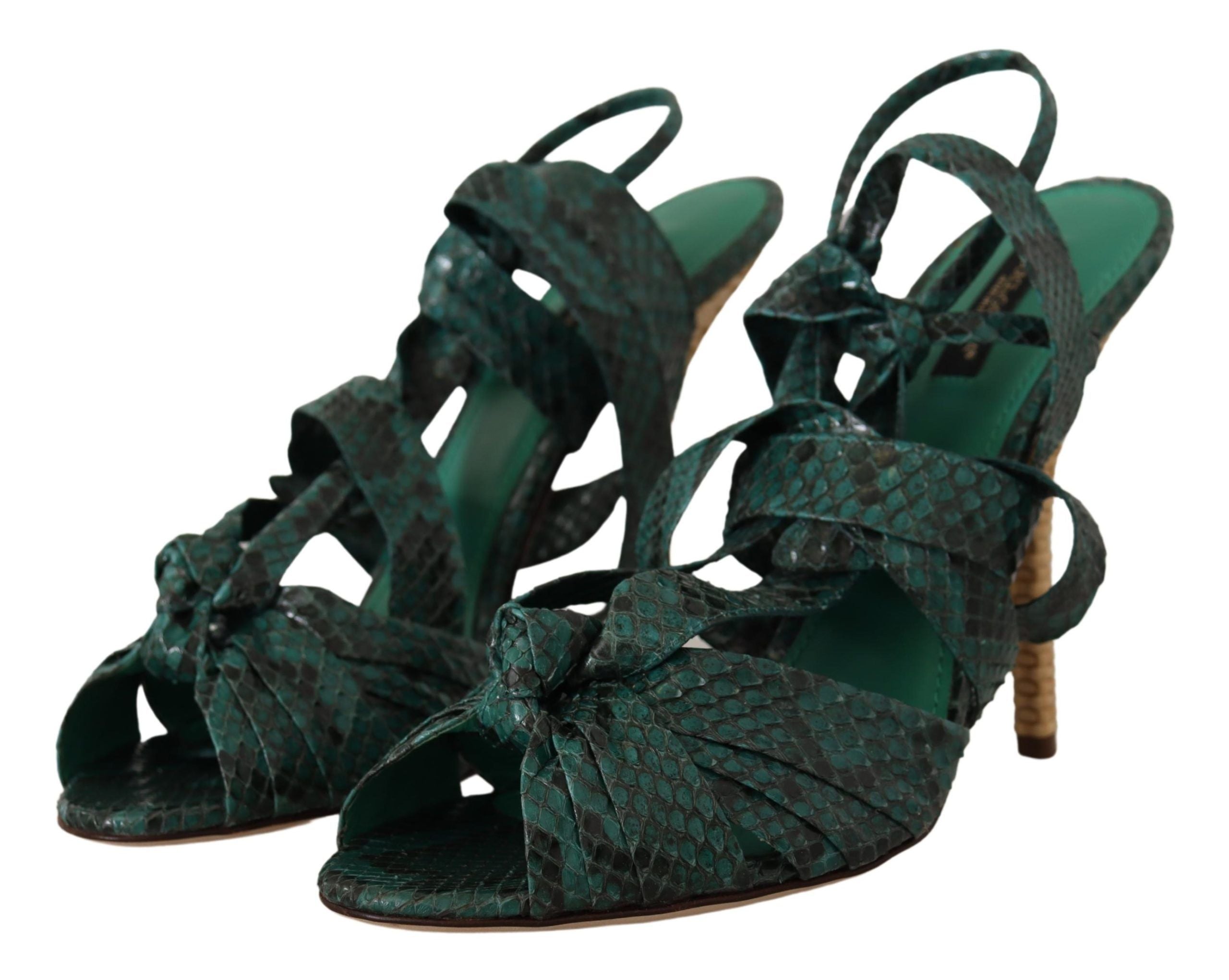 Sandales à talons Dolce & Gabbana en Python vert, avec bride fine et semelle élégante.