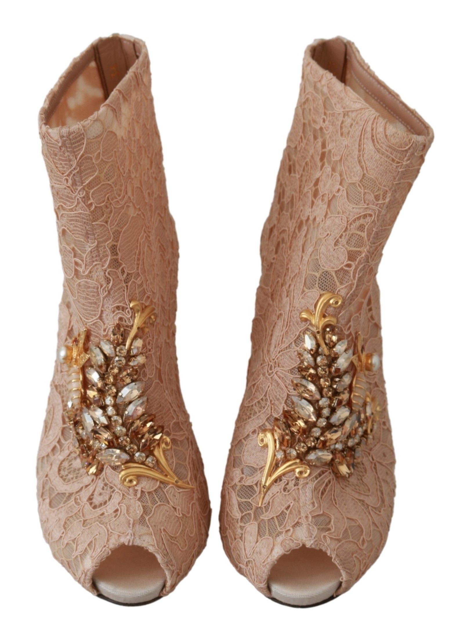 Escarpins Dolce & Gabbana roses en cristal et dentelle roses, talons stilettos élégants, vue de côté.