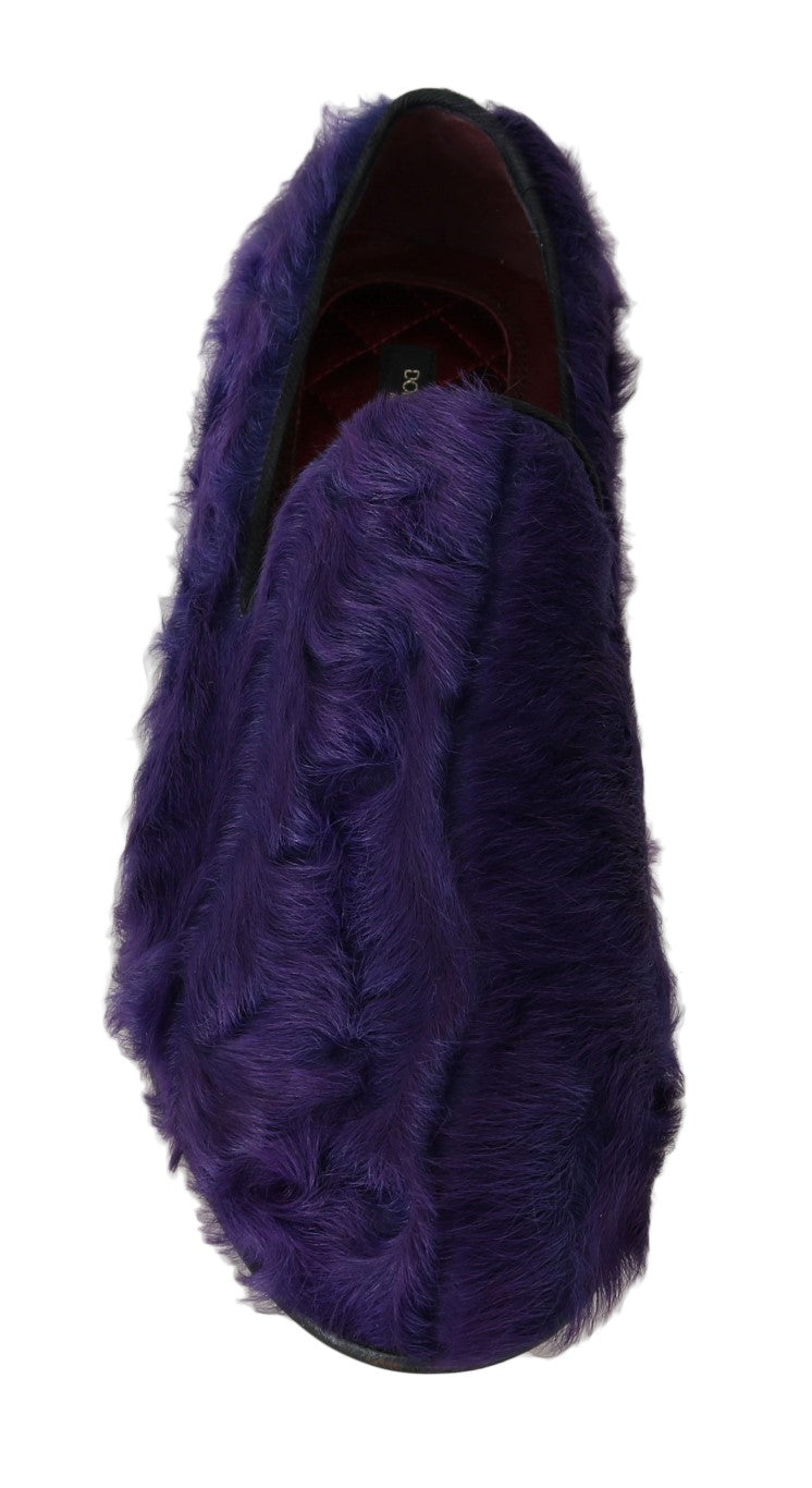 Mocassins en cuir et fourrure de mouton violette Dolce & Gabbana, style élégant et luxueux pour femmes.