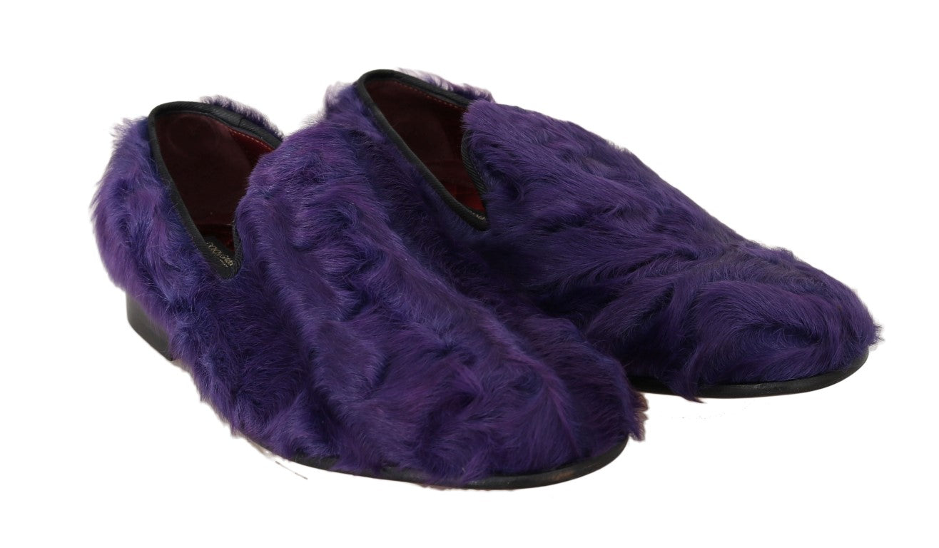 Mocassins en cuir et fourrure de mouton violet Dolce & Gabbana, élégants et confortables pour femmes.