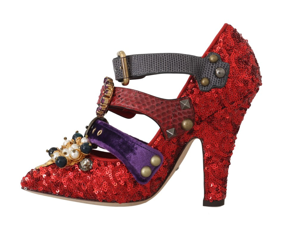 Chaussures à talons Dolce & Gabbana rouges avec sequins et cristaux, élégantes et brillantes pour femmes.