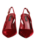 Chaussures à talons hauts Dolce & Gabbana en daim rouge, sandales slingback élégantes avec talons fins.