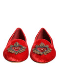 Chaussures Dolce & Gabbana ballerines en velours rouge avec motif cœur DG, chaussures plates élégantes pour femme.