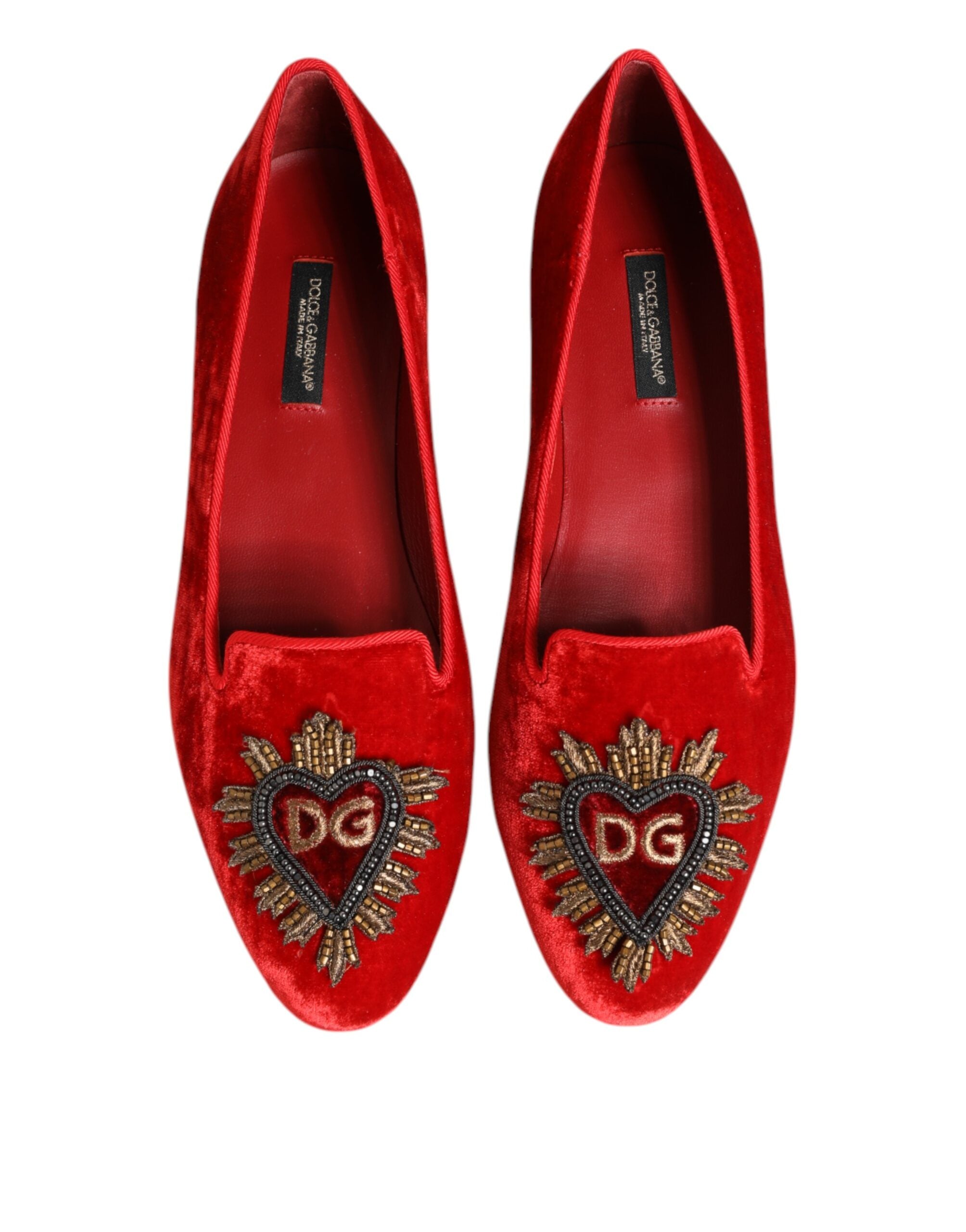 Chaussures Dolce & Gabbana, mocassins rouges en velours avec cœur DG, chaussures plates élégantes pour femmes.