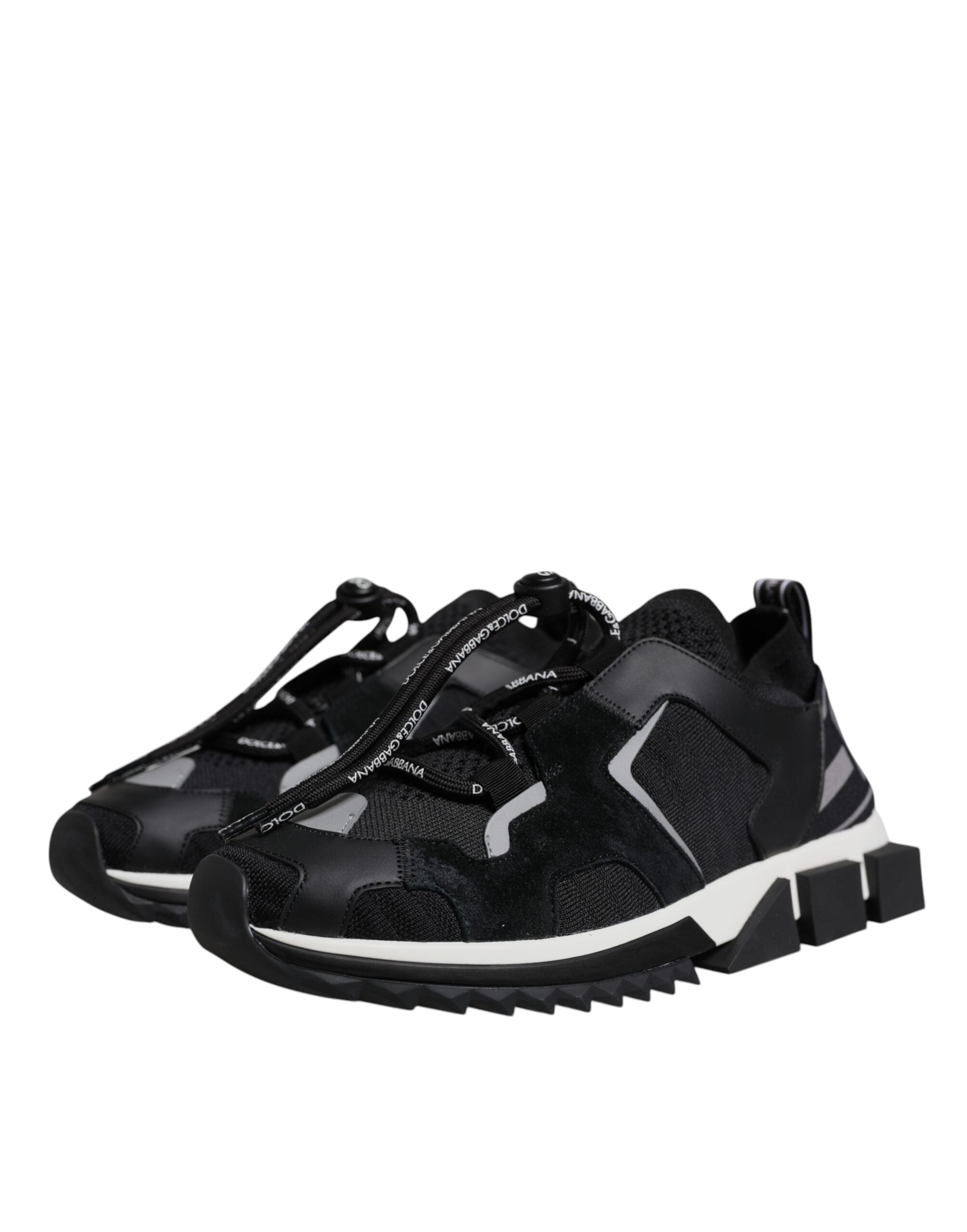 Chaussures de trekking Dolce & Gabbana Sorrento en mesh noir, baskets tendance avec semelle robuste et design moderne.