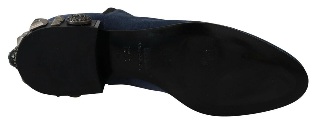Bottes en daim bleu Dolce & Gabbana avec embellissements et clous, style élégant et sophistiqué.