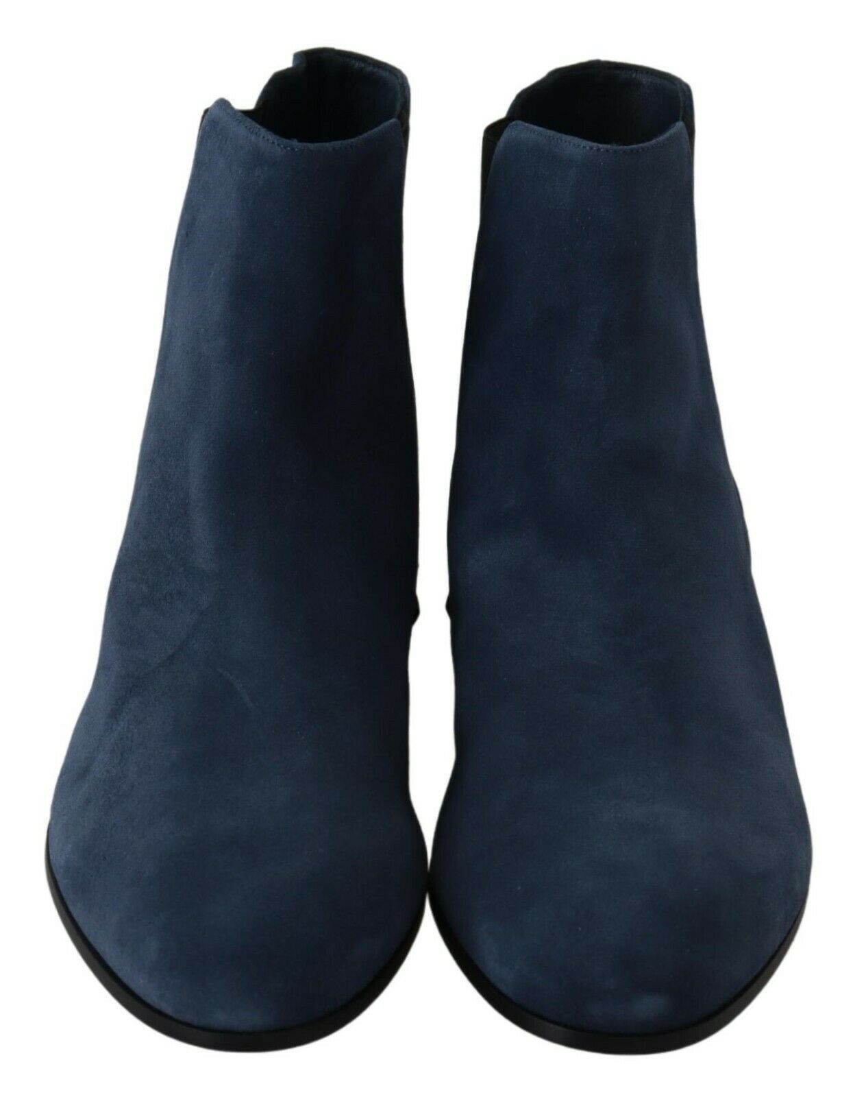 Bottes en daim bleu Dolce & Gabbana avec embellissements et clous, style élégant et sophistiqué.