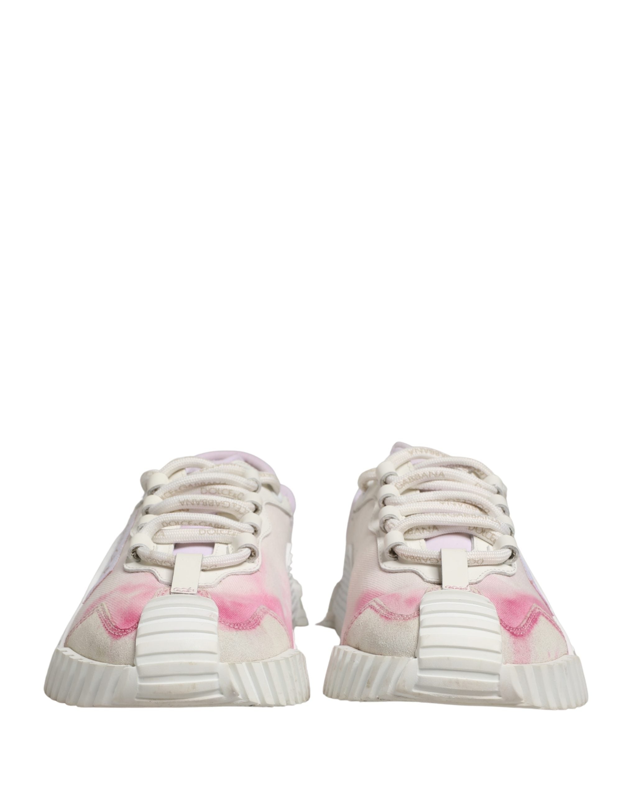 Chaussures basses blanches Dolce & Gabbana NS1 en dentelle avec lacets, vue de face.