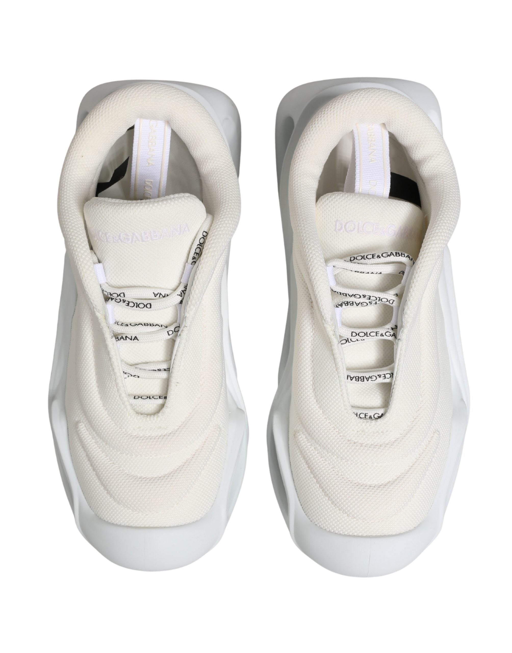 Chaussures sneakers basses blanches Dolce & Gabbana Wave Slip On LowTop, vues de face avec design élégant et moderne.