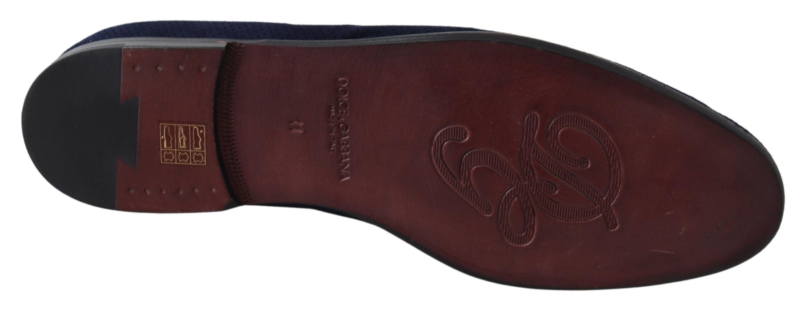 Chaussures mocassins en daim bleu Dolce & Gabbana pour hommes, avec détails en caïman, élégantes et confortables.